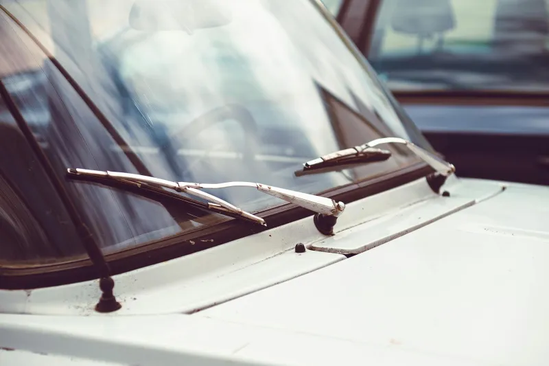 Your Car's Windshield Used to Blind You in the Rain — Until a Woman Changed Everything